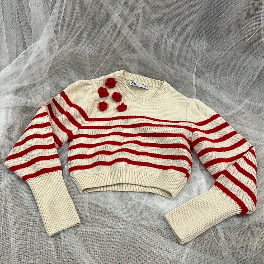 Girls ZARA sweater size S / 26.
